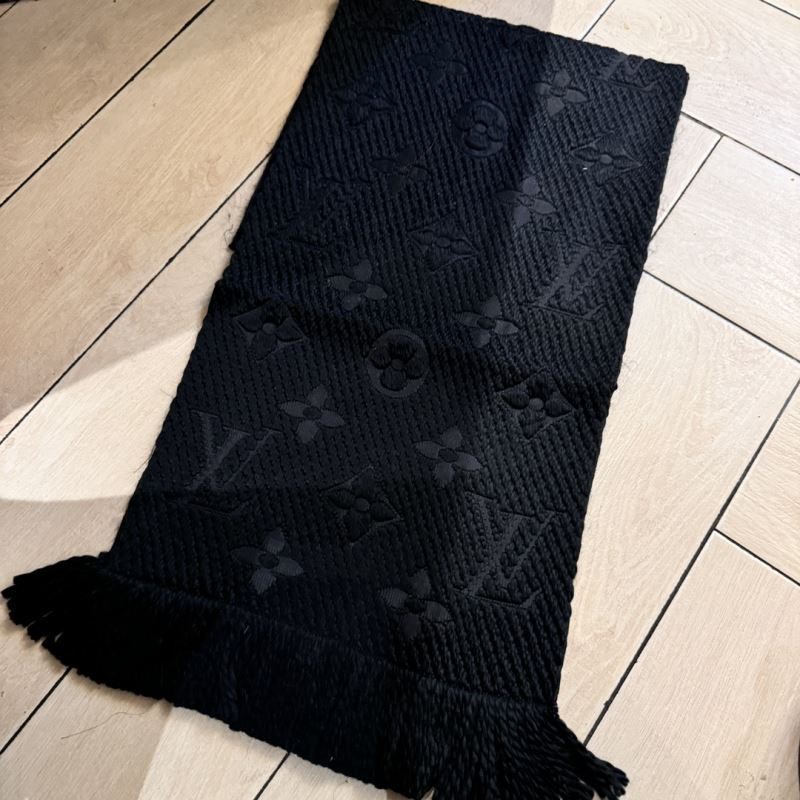 Louis Vuitton Scarf